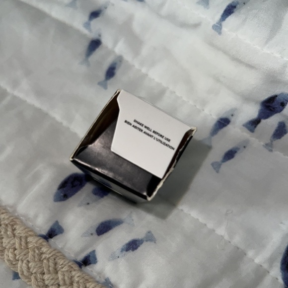 Brand new in box MISCHO BEAUTY
Nail Polish in Ijama - Picture 3 of 6